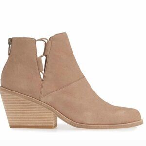 NWOB Eileen Fisher Tote Nubuck Leather Ankle‎ Bootie 9 Stacked Heel